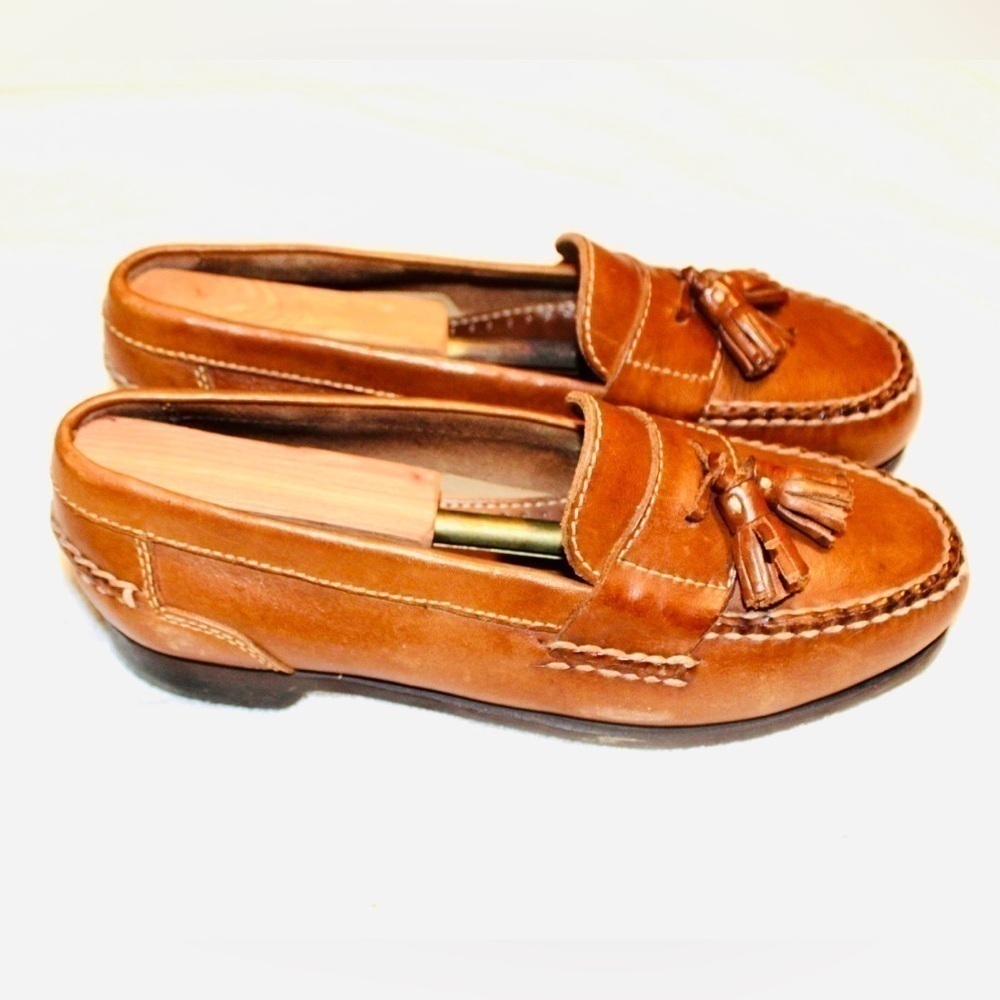 Johnston Murphy shoes known for quality and comfort. In like new conditi…​​​​​​​